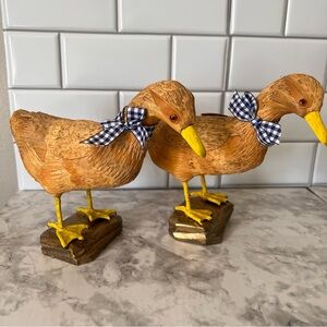Vintage Duck Figurine Pair, Folk Art Wood-Carved Style Ducks with Gingham Bows